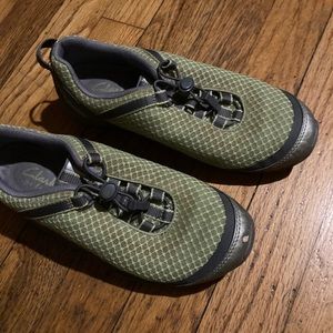Clarks shoes